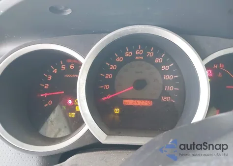 2011 Toyota Tacoma Prerunner V6 z USA, uszkodzony, nr VIN 3TMJU4GN8BM111574